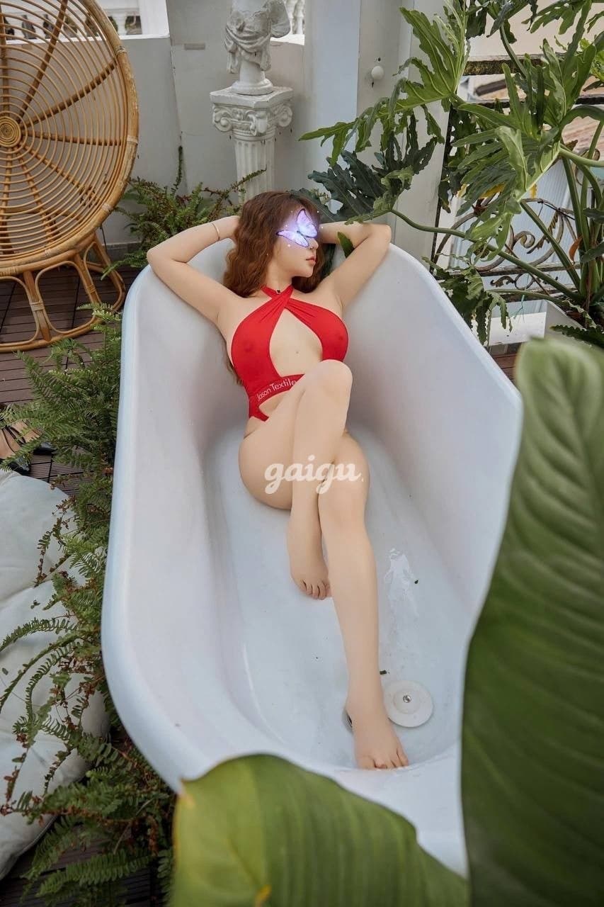 TRIỆU MẪN XINH XẮN ĐẾN ĐỘ NÀO MÀ TẤT CẢ CHECKER ĐỀU MONG - Thumbnail 5