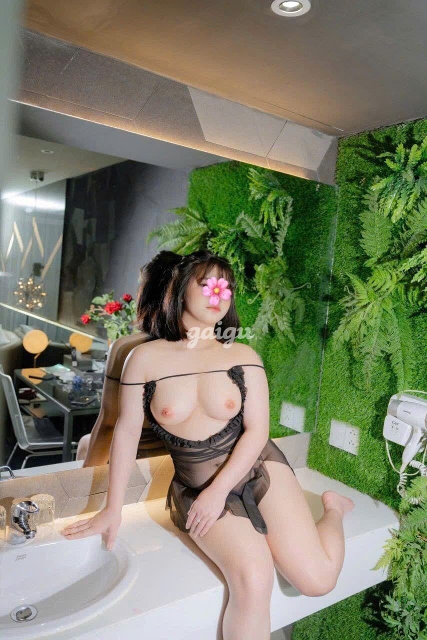 New Hot Teen 2k6 Bé Linh Anh ❤️ Non Tơ Đáng Yêu Sexy Quyến Rũ - Thumbnail 3