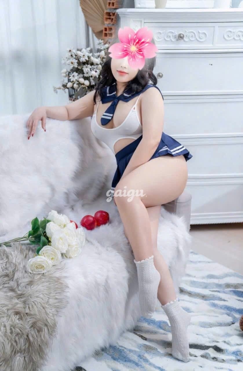 MAI VY XINH TUYỆT PHẨM VÚ TO ĐÁ BỊ BÚ NÚT CU SEXY DÂM ĐÃNG - Thumbnail 17