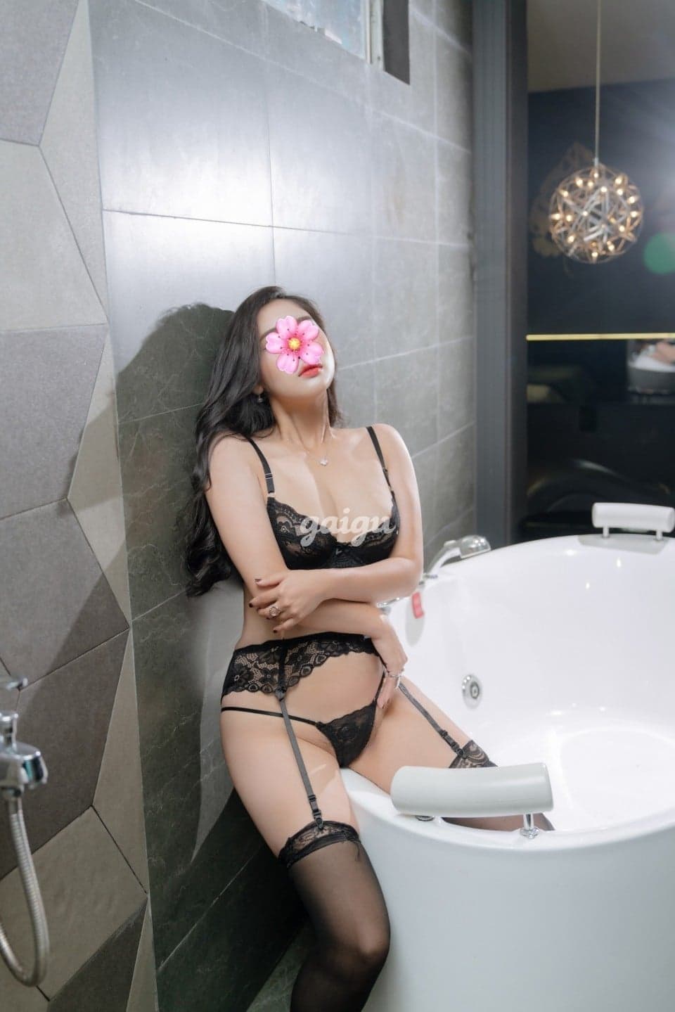 QUỲNH LAM - GÁI QUÊ LÊN SÓNG - DỊU DÀNG ĐẰM THẮM LÀM TÌNH TỐT - Thumbnail 8