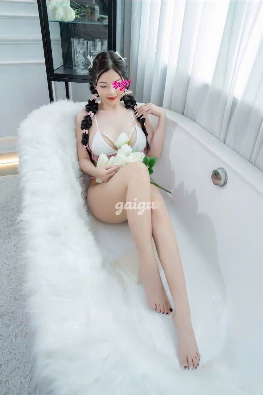 Yến Nhi ❤️ Nữ Hoàng Tình Dục Cực Dễ Thương Và Sexy - Thumbnail 11