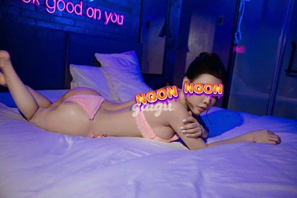 NEW ⭐ Emy Vú Bự + Mông To Mộng Nước Xinh Cực - Thumbnail 11