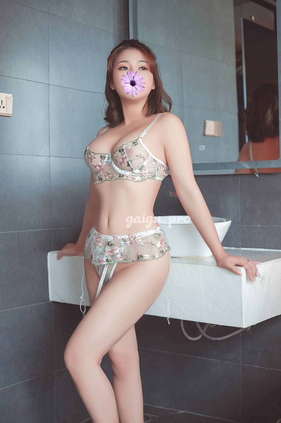 QUỲNH MAI XINH NHƯ BÚP BÊ-NGỰC NỞ-MÔNG CONG-RẤT GỢI TÌNH - Thumbnail 13