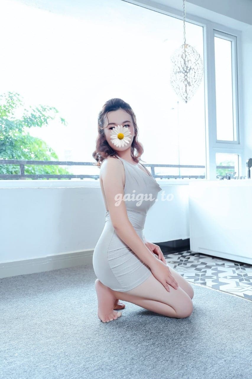 Thúy Kiều_ Gái dâm dễ thương, phục vụ tận tình - Thumbnail 5