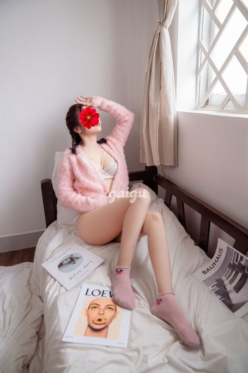 Ngọc Bích Massage fuck cực phê - Thumbnail 8