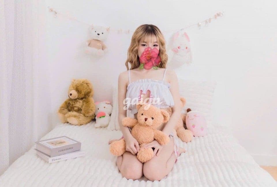 QUỲNH BABY gái mình dây non tơ xinh dâm - Thumbnail 4