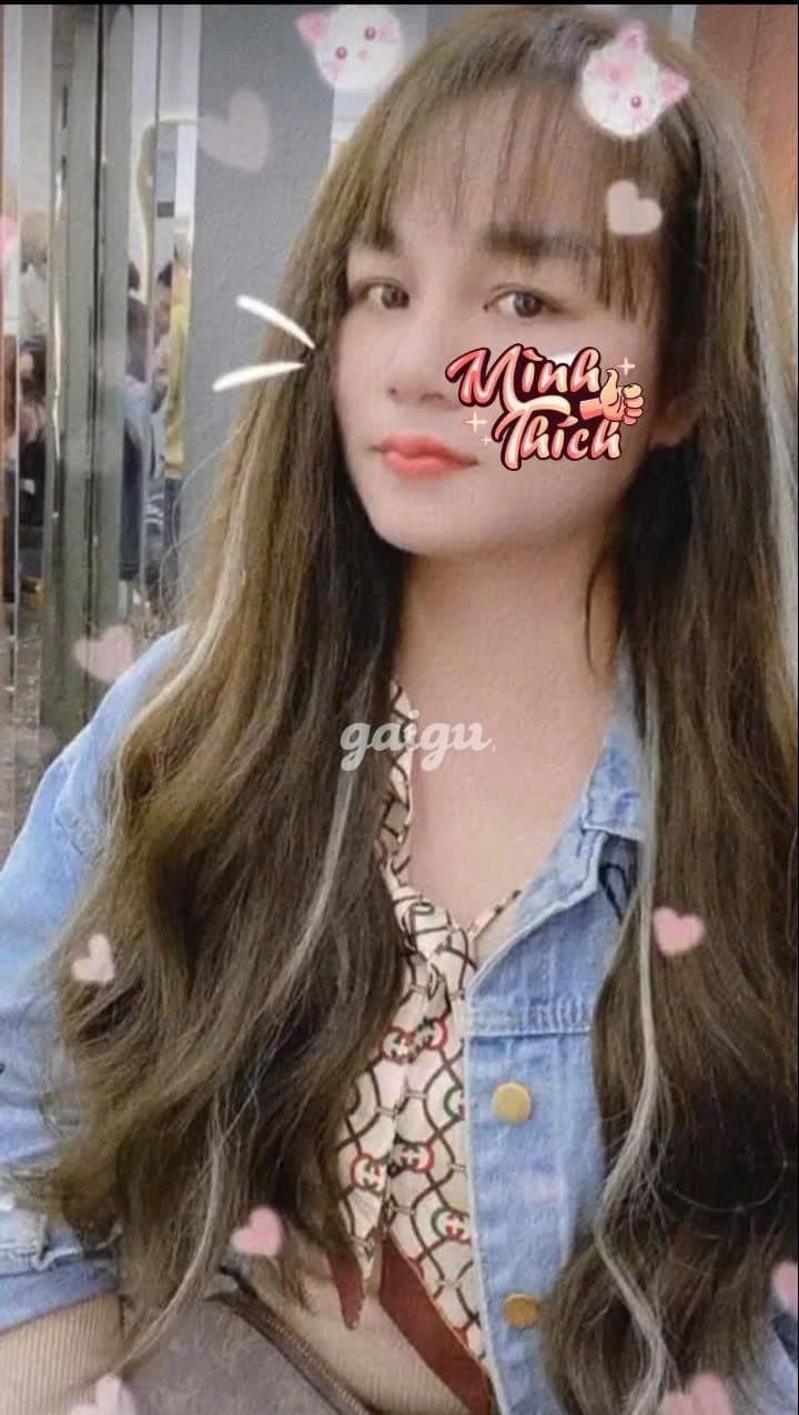 Mộc Trà Em Gái Xinh Dâm Cực Ngon - Thumbnail 13