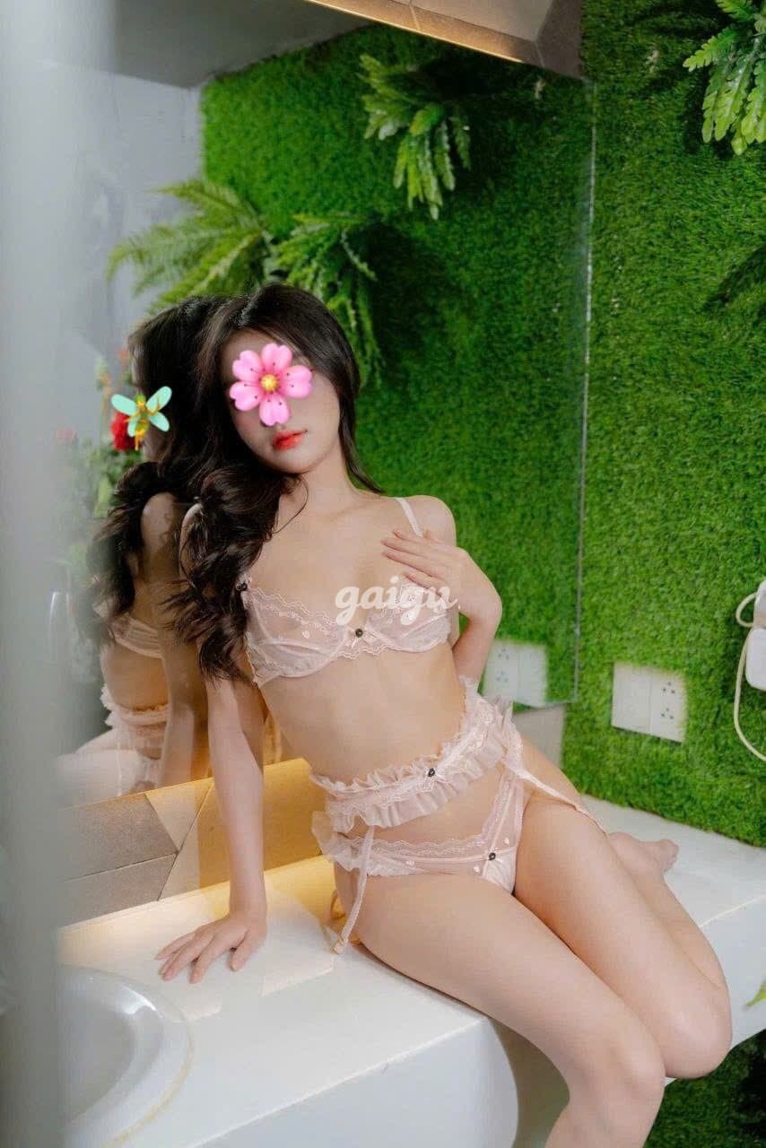 New Tuyệt Phẩm 2k7 Bé Chíp ❤️ Em Là Thiên Thần Lạc Xuống Trần Gian - Ảnh 1