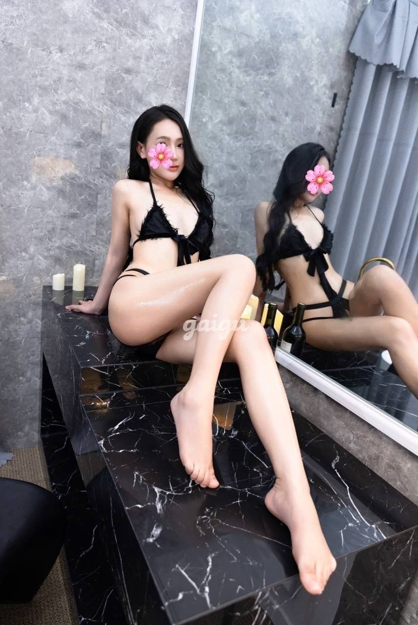 ☆ QUỲNH ANH 2k5 ☆ Sexy quyến rũ - teen dáng cao chân dài - chất ngây ngất - Thumbnail 2