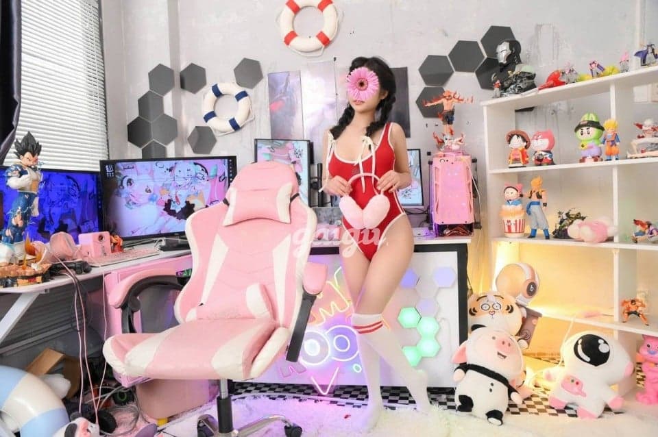 ❤️ QUỲNH ANH ❤️ Thiếu nữ Sexy - Dáng xinh Ngực đẹp - Thumbnail 13