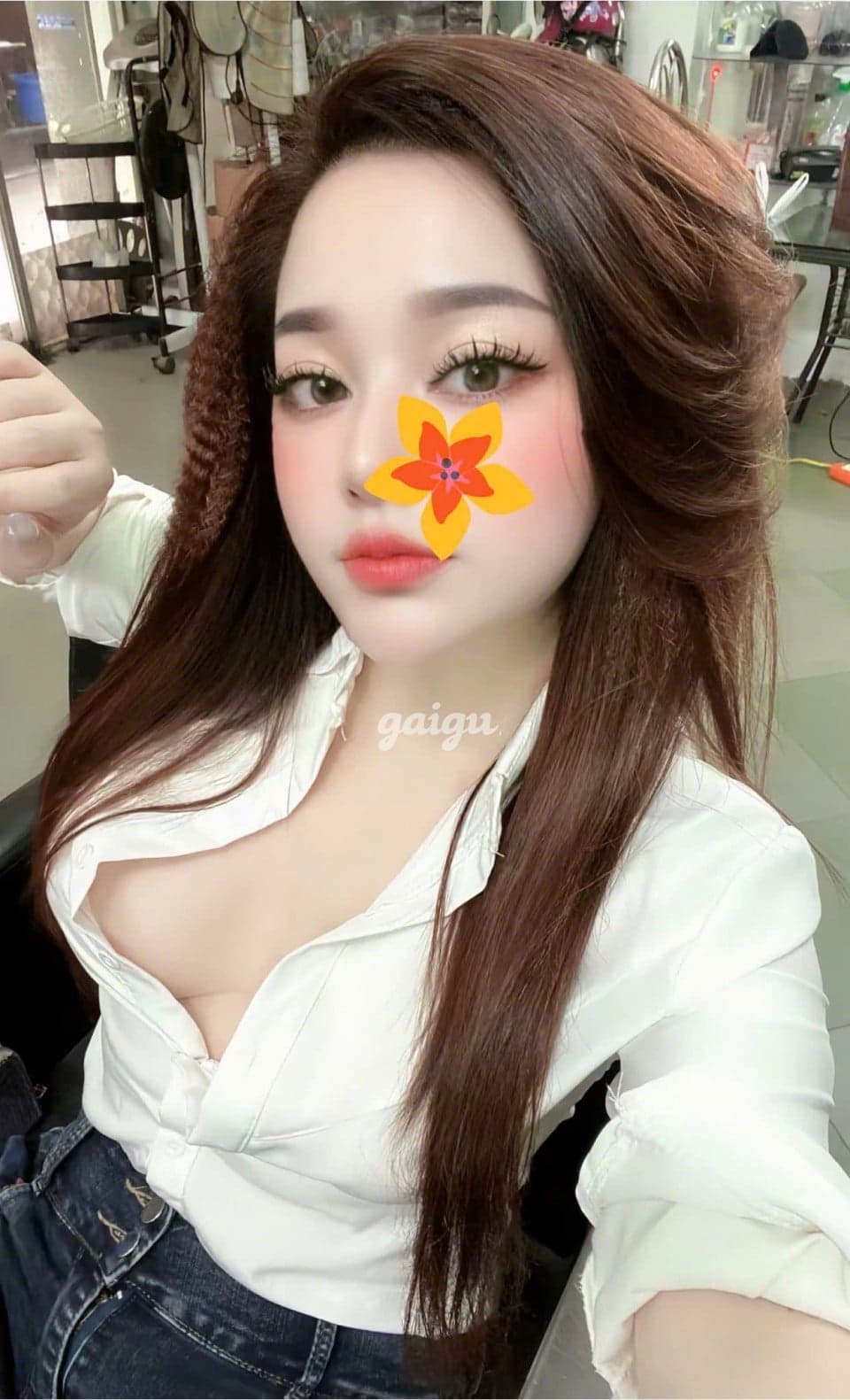 NEW HUYỀN CHANEL - GÁI CÔNG SỞ LÀM THÊM - Thumbnail 3