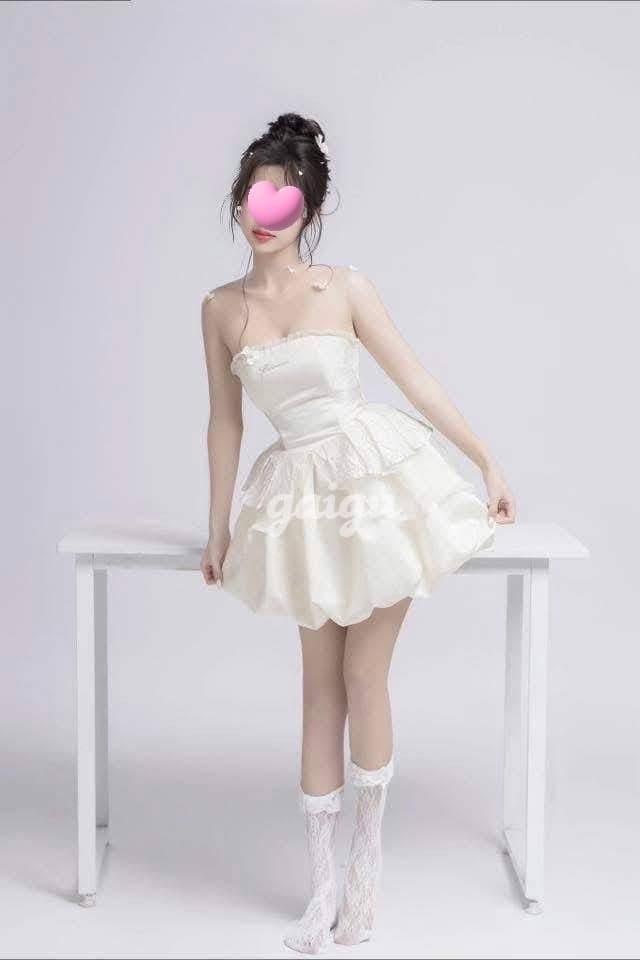 Thuý Kiều - Gợi Cảm - Quyến Rũ - Một Thiên Thần Sex - Thumbnail 2