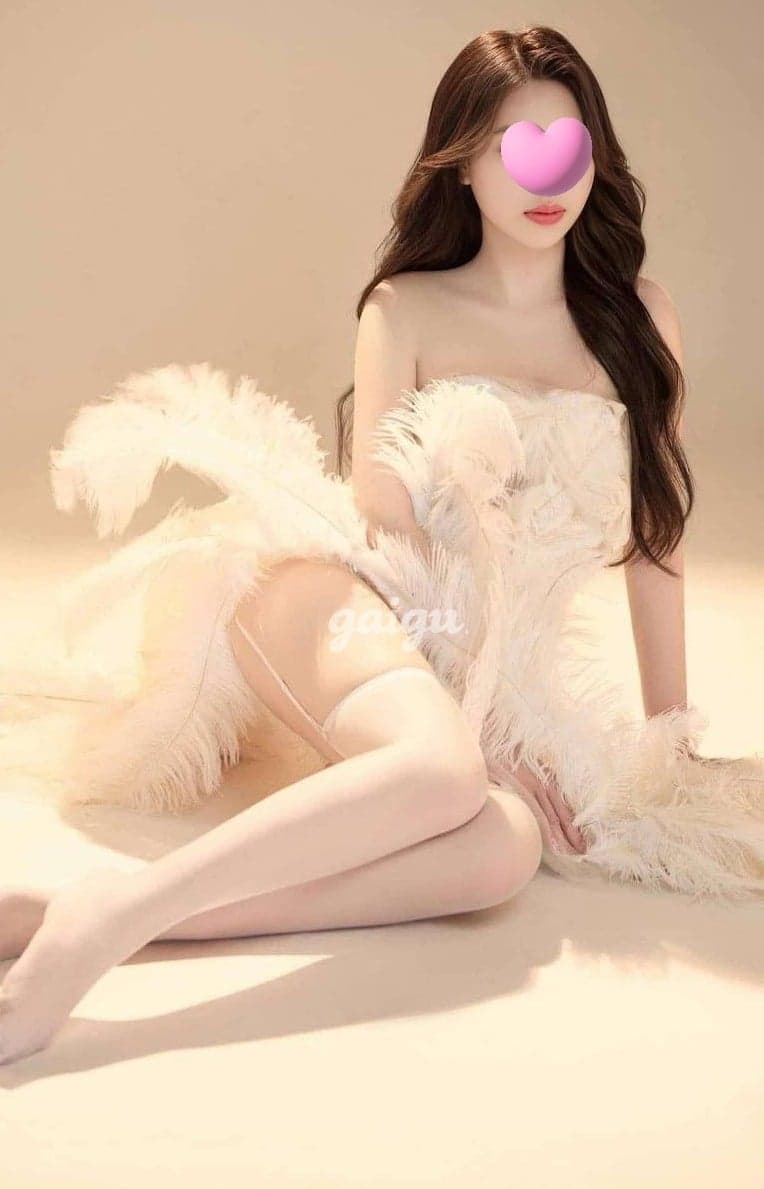 Thuý Kiều - Gợi Cảm - Quyến Rũ - Một Thiên Thần Sex - Thumbnail 6