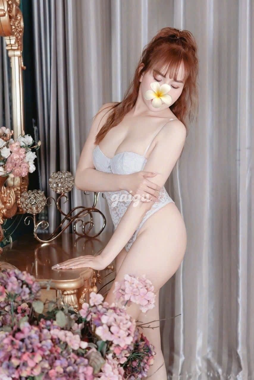 Quỳnh My❤️Cực Xinh Làm Tình Đẳng Cấp❤️Nóng Bỏng Đến Từng Phút❤️Giá Cả Cực Rẻ mà Dịch Vụ Thì Quá Phê Ae Ơi - Thumbnail 11