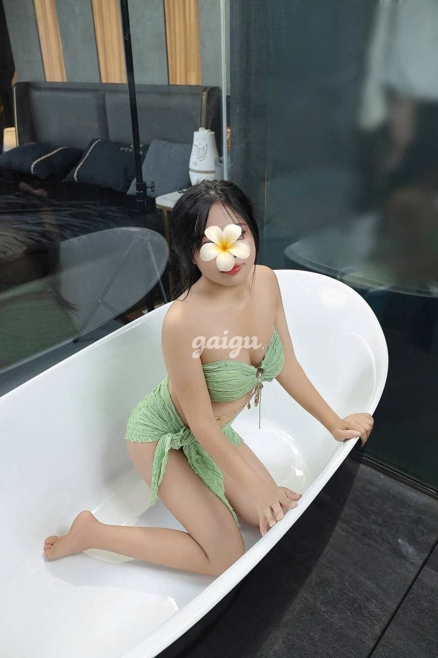 THU HOÀI 2007- BÉ NON TƠ CHÍNH HIỆU. CHUẨN GÁI QUÊ MỚI ĐI LÀM. - Thumbnail 5