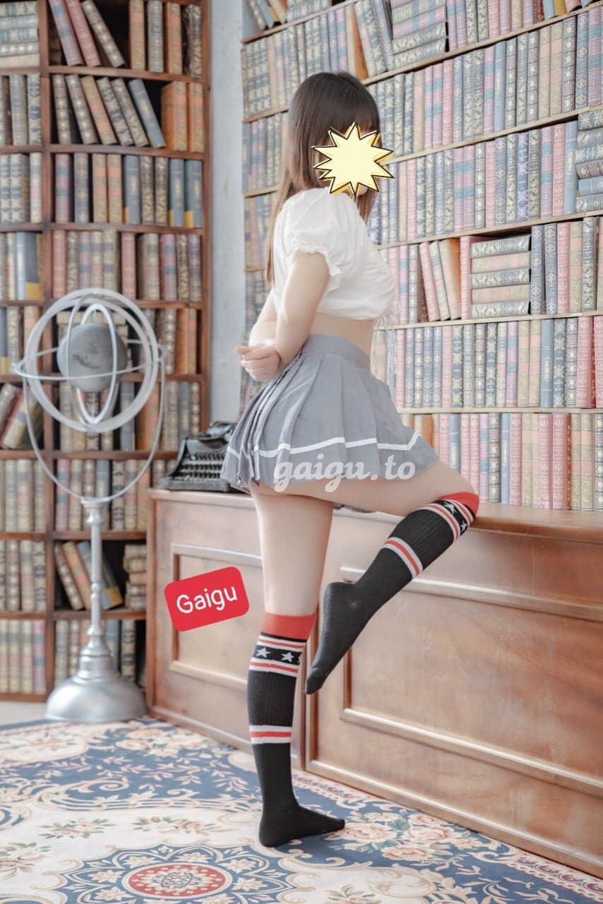 Thủy Tiên nhẹ nhàng tình cảm - Thumbnail 2