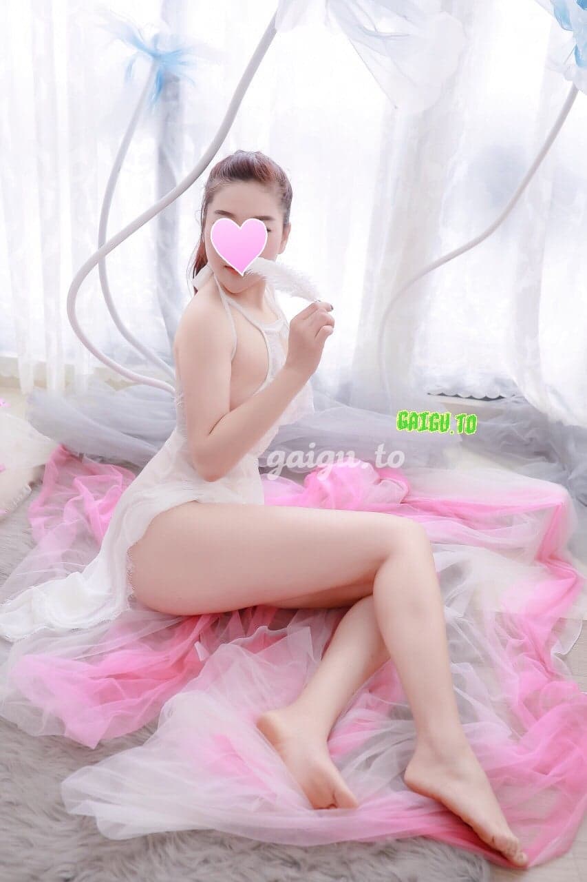 MAI PHƯƠNG Gái Xinh - Ngực To Body Đẹp - Eo Thon Dáng Chuẩn - Thumbnail 7
