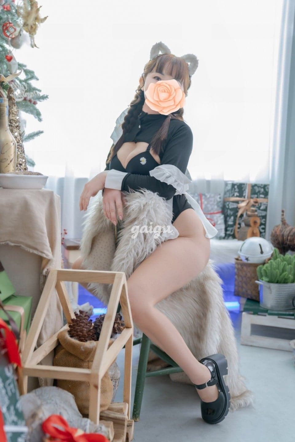 Pé Linh. Dâm Dâm cô nương .Cam kết ko làm các anh thất vọng. - Thumbnail 12